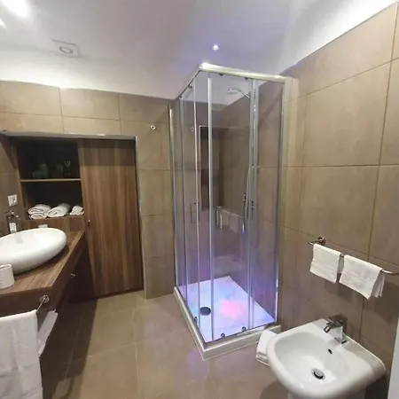 Tra Storia E Design La Domus * Ercolano