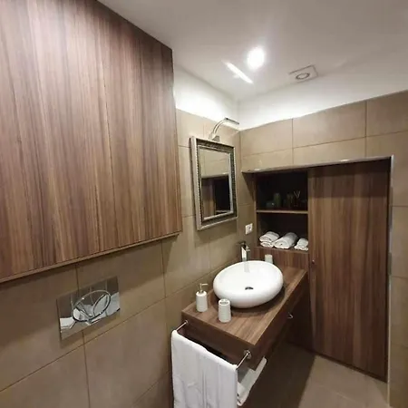 Tra Storia E Design La Domus Ercolano