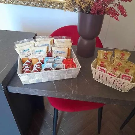 Tra Storia E Design La Domus Apartment