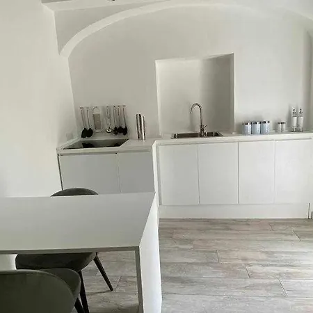 Apartment Tra Storia E Design La Domus *